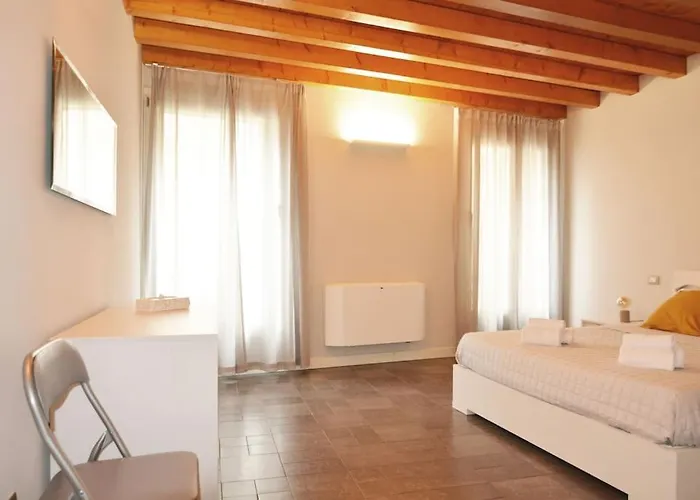 Dimora Leon Bianco - Eleganza E Centralita Padua
